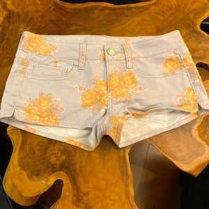 Hip hugger American Eagle Jean shorts